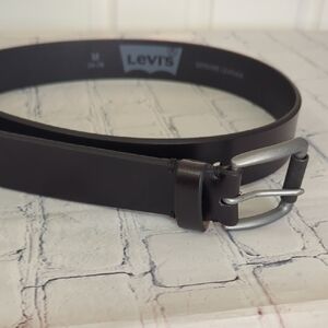 NWOT Levi's Men's Dark Black Leather Belt Size 34-36